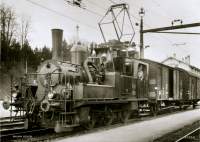 945895 B